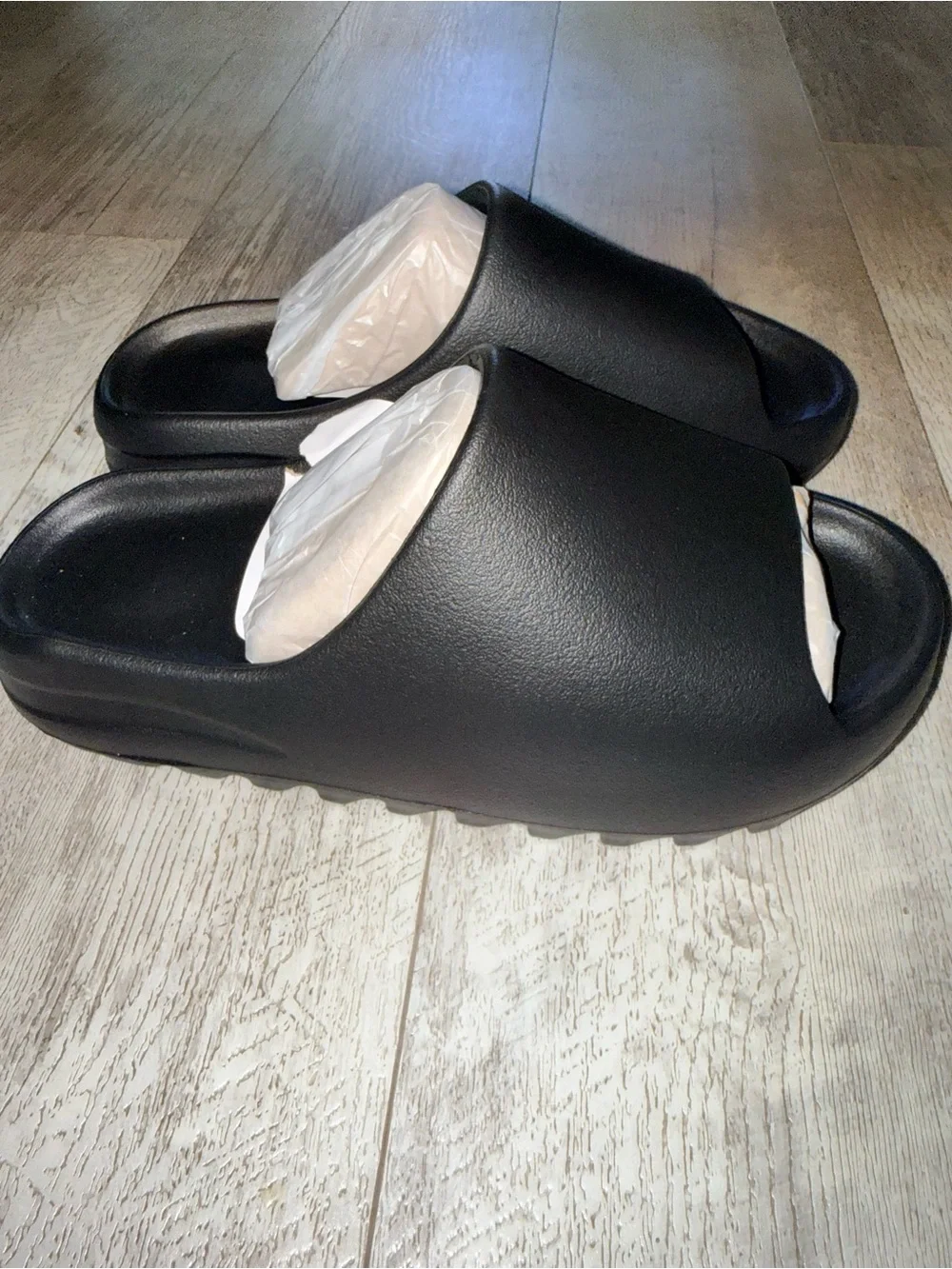 Title: YZY YS-01 Black Slide Sandals Size 9 New